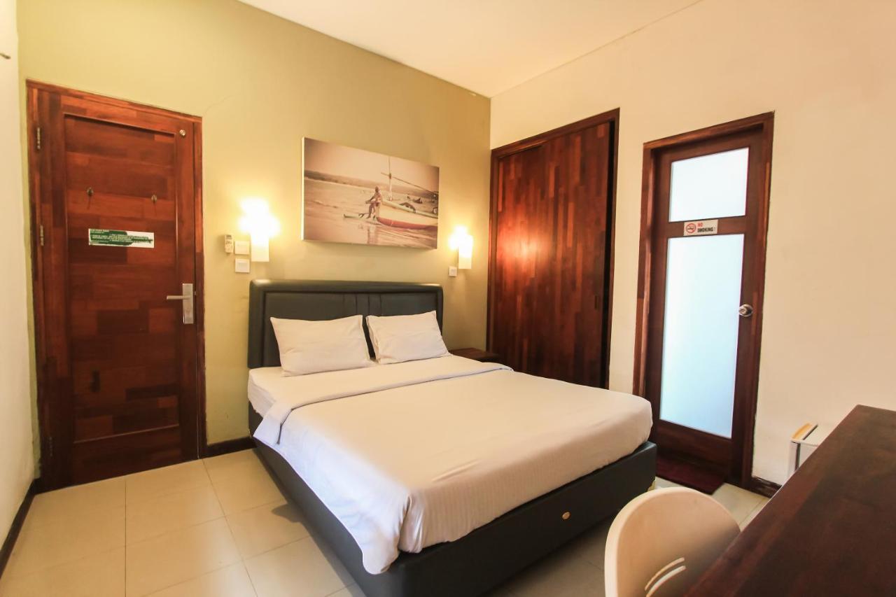 Kuta Legian Inn Extérieur photo