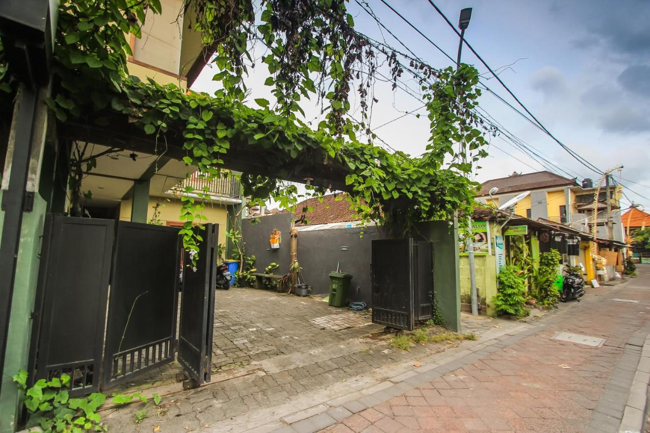 Kuta Legian Inn Extérieur photo