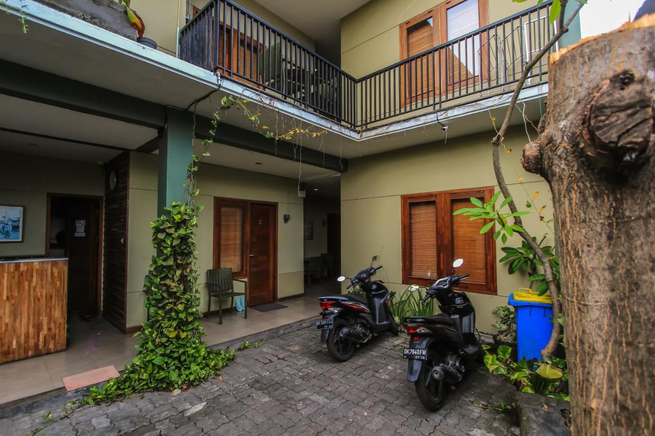 Kuta Legian Inn Extérieur photo